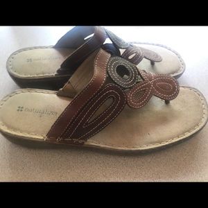 Ladies Naturalizer leather sandal